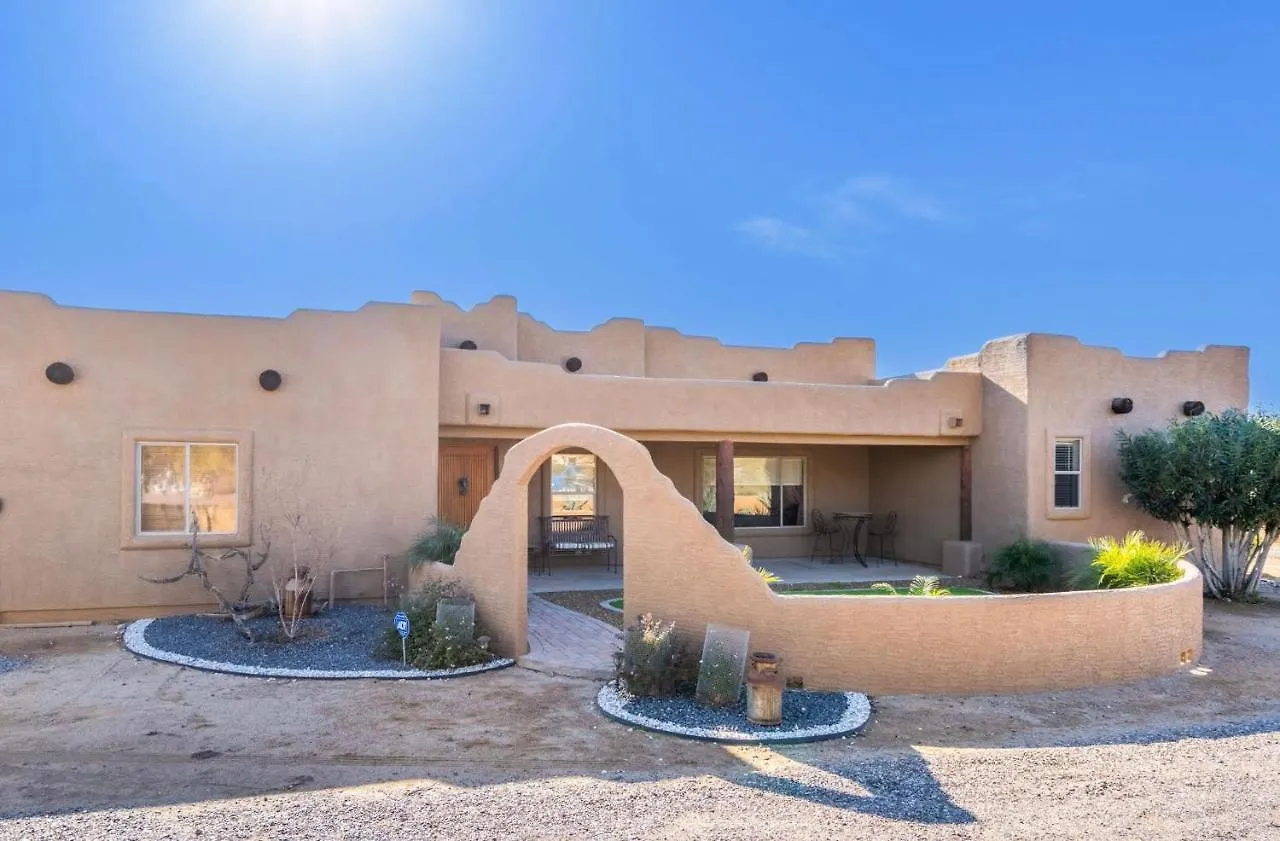 Cozy Quiet Home Bbq Pool Outdoor Entertaining Phoenix